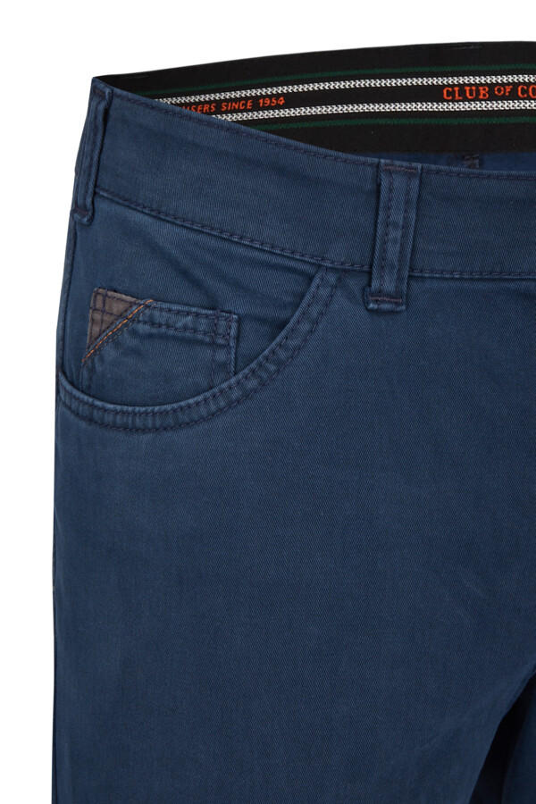 Marvin_6421-44_detail_front_3000x4500